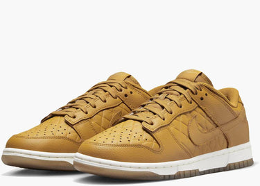 NIKE DUNK LOW QUILTED WHEAT (W)