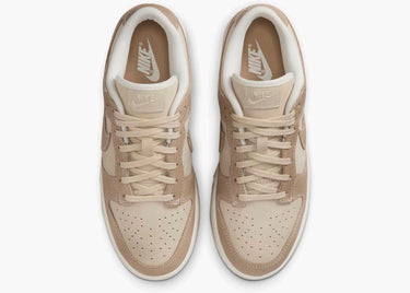 NIKE DUNK LOW SE SANDDRIFT (W)