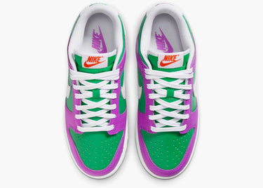 NIKE DUNK LOW STADIUM GREEN FUCHSIA (W)