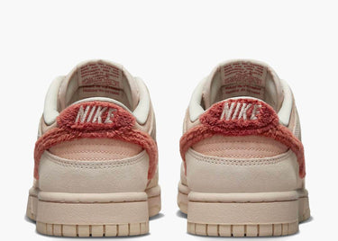 NIKE DUNK LOW TERRY SWOOSH (W)