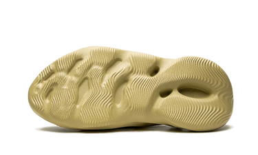 ADIDAS YEEZY FOAM RNNR SULFUR