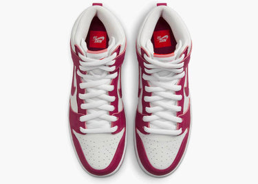 DUNK HIGH SB ORANGE LABEL SWEET BEET