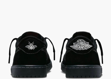 JORDAN 1 LOW OG SP BLACK PHANTOM x TRAVIS SCOTT