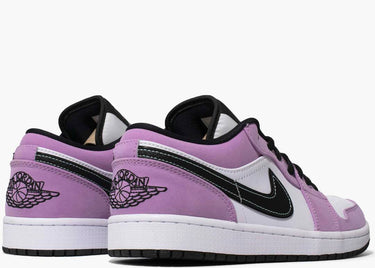 JORDAN 1 LOW SE VIOLET SHOCK WHITE BLACK