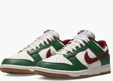 NIKE DUNK LOW GORGE GREEN