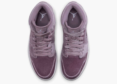 AIR JORDAN 1 MID SE PURPLE VELVET (W)