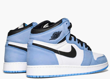 JORDAN 1 RETRO HIGH OG UNIVERSITY BLUE (GS)