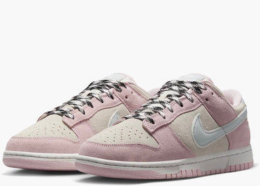 NIKE DUNK LOW LX PINK FOAM (W)