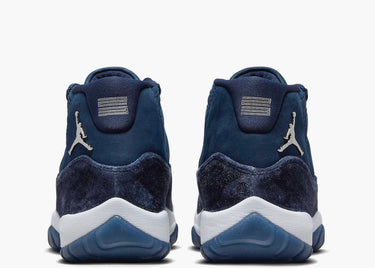 JORDAN 11 RETRO MIDNIGHT NAVY (W)